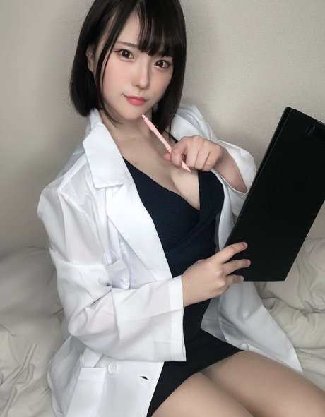 Asahi Tachibana modèle hd photo