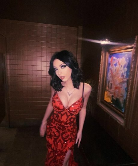 Ath3nalynee modèle xxx img