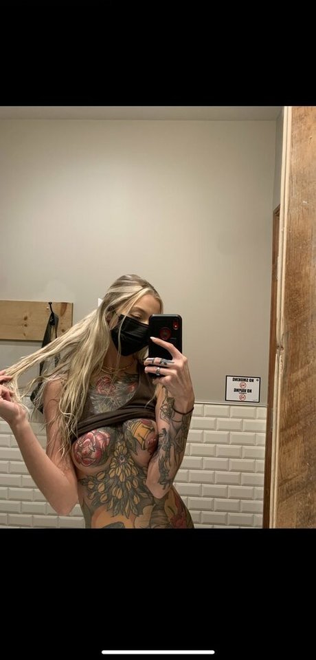 eggstarrrrr modèle sexy galerie