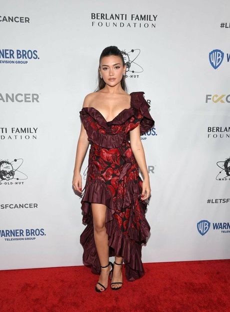 Daniela Nieves actrice libre collection