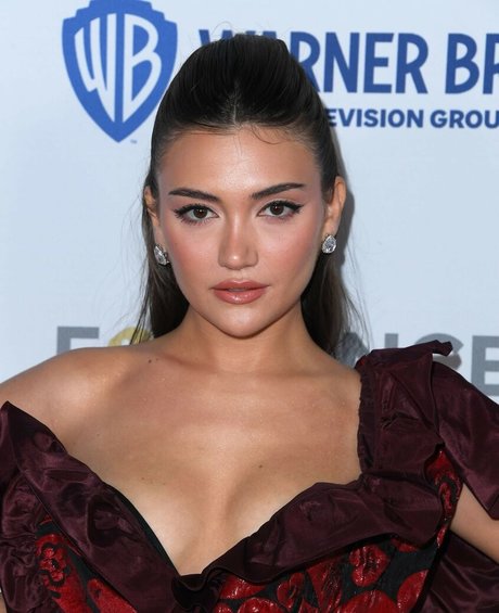 Daniela Nieves étoile sympa img