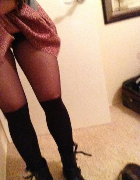 MIMP modèle érotique archive