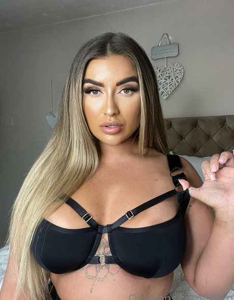 Chloe Fleming haut modèle img