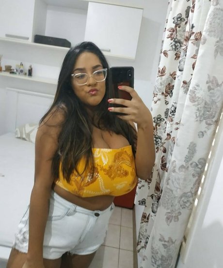 pom-pom girl nue onlyfans meilleur gratuit galerie