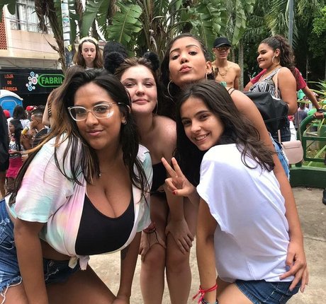 Sofia Mendonca étoile xxx image