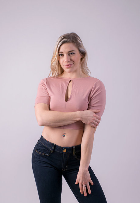 Myraxxxx modèle de sexe des photos