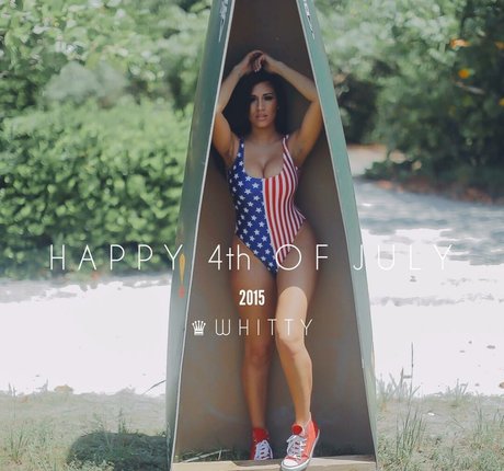 chaton courbé onlyfans joli art photo