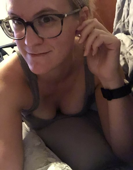 Beard SittingTX actrice images