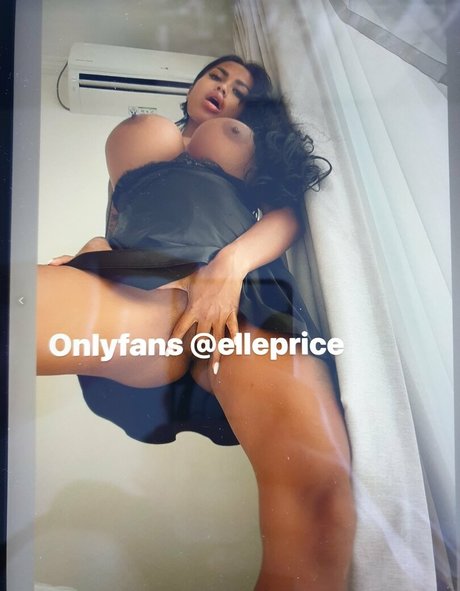 Elle Price étoile érotique img