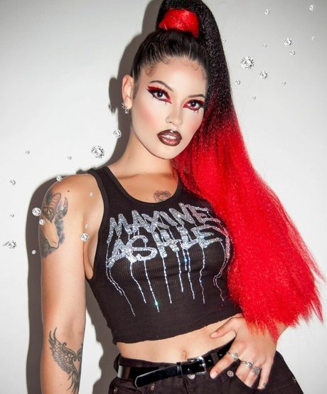 les fans asiatiques les plus sexy nus chauds photos