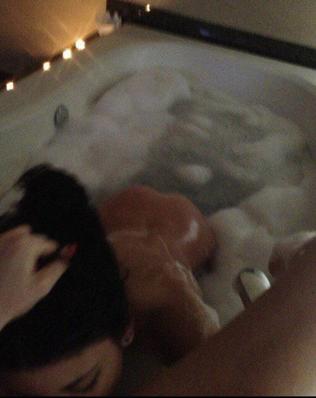 Tzouma Mym modèle artistique collection