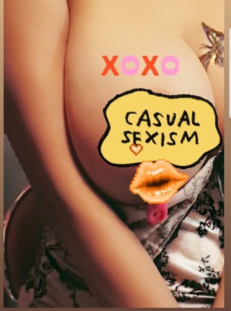 Zareen Zoya Khan modèle artistique img