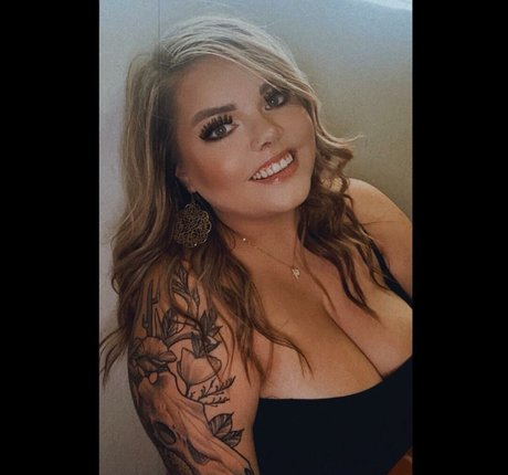 Lilly Zamora meilleur modèle archive