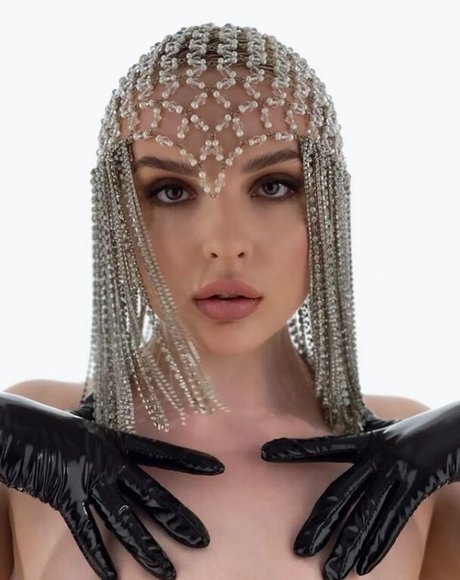 Kitty Cat Helza étoile img