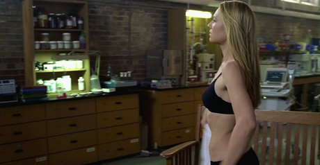 Anna Torv art star du porno galerie