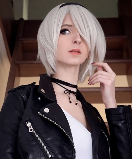 Holly White modèle joli des photos