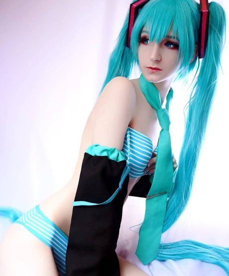 chaton potelé uniquementfans sexe sympa image