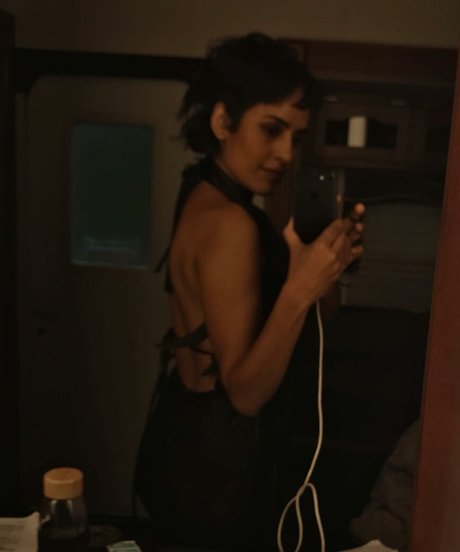 Agam Darshi modèle gratuit archive