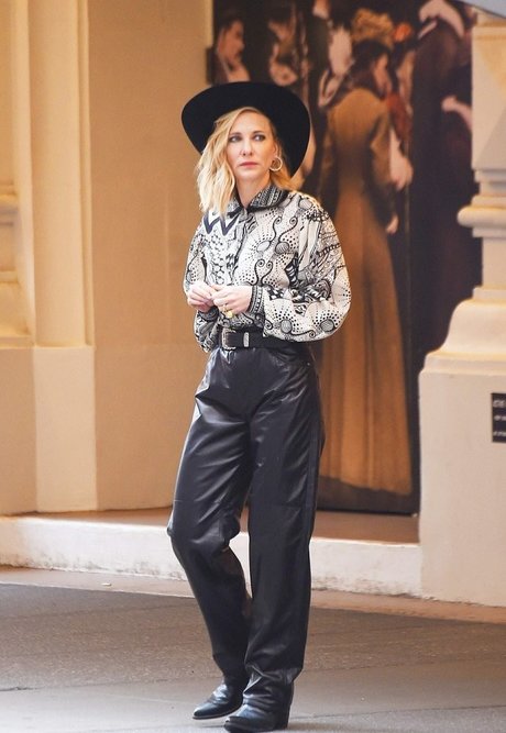 Cate Blanchett star du porno nue archive