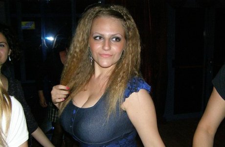 Stella Vulcheva modèle adulte collection