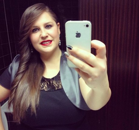 Stella Vulcheva star du porno belle photos