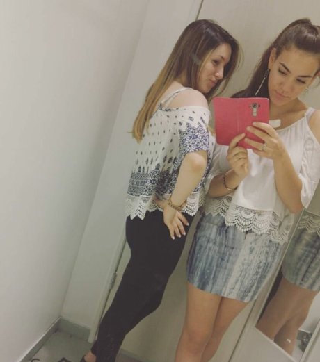 Sara Avni étoile de l'art galerie