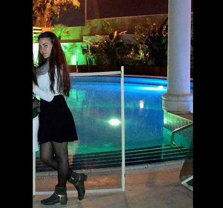 Sara Avni actrice nue archive