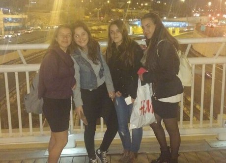 Sara Avni star du porno adulte photos