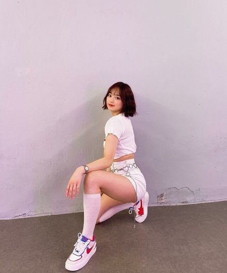 qls1226 star du porno sympa photo