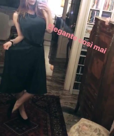 Elissa T star du porno de haute qualité collection