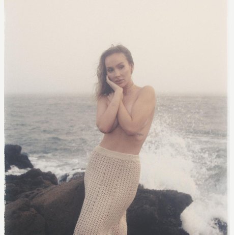 Anya Nicolodi star du porno chaud image