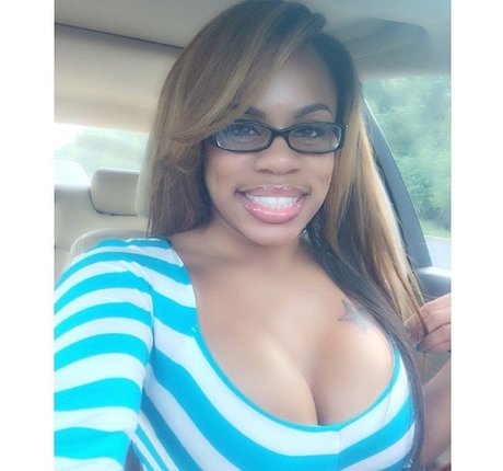 bbw pawg uniquementfans haut de gamme collection