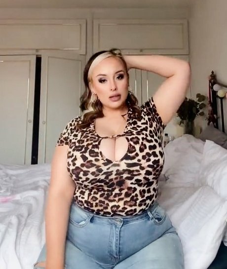 Smophs92 star du porno nue image