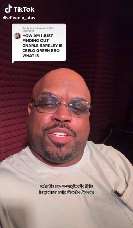 Efiyenia Stavropoulos modèle joli collection