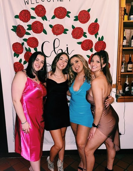 Efiyenia Stavropoulos modèle chaud archive