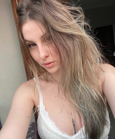 Marina Vozniak actrice parfaite galeries