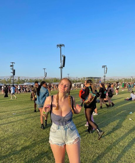 Sammy Jerrard modèle joli archive