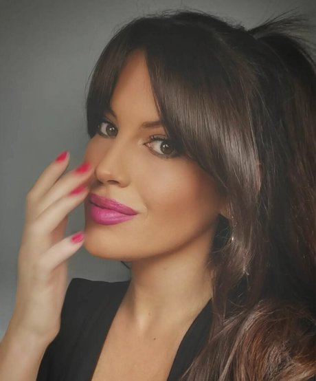 Vicki Walker actrice érotique galeries