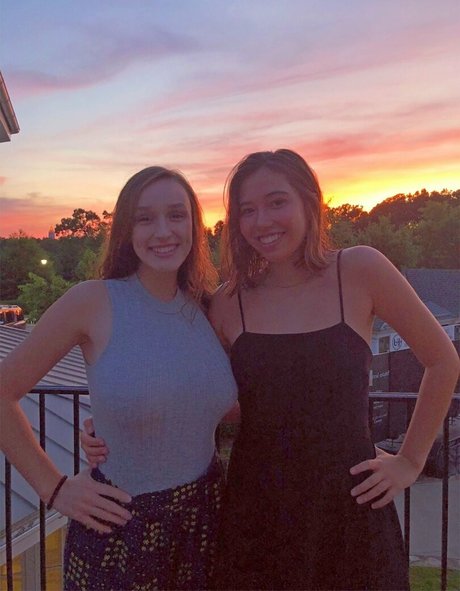 ébène à la peau foncée onlyfans meilleur exclusif images