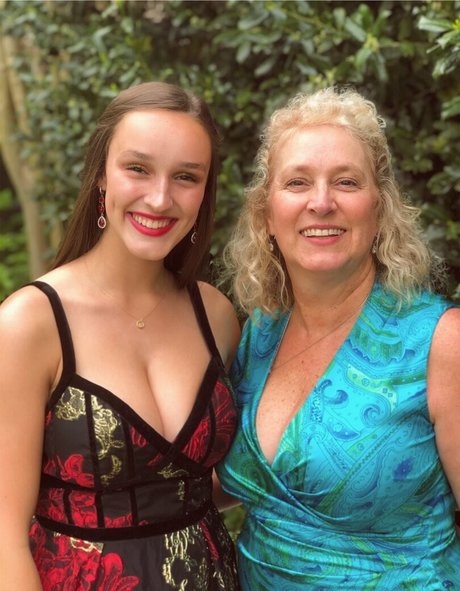 entraînement en salle de sport uniquement pour les fans pornographique nu galeries