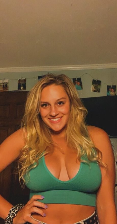 baise à la piscine uniquementfans érotique sympa images