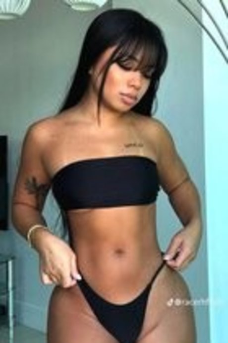 Quem e Essa Mina xxx étoile image