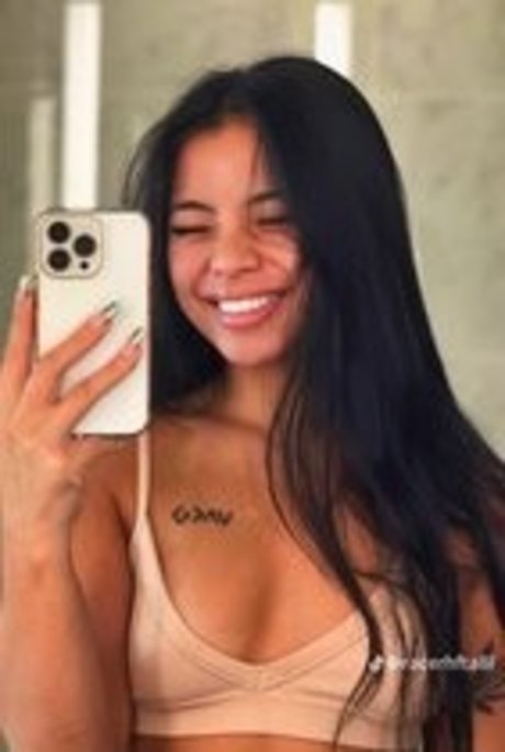 Quem e Essa Mina belle star du porno des photos