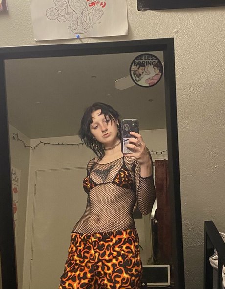 gothbimboxxx modèle sympa galeries