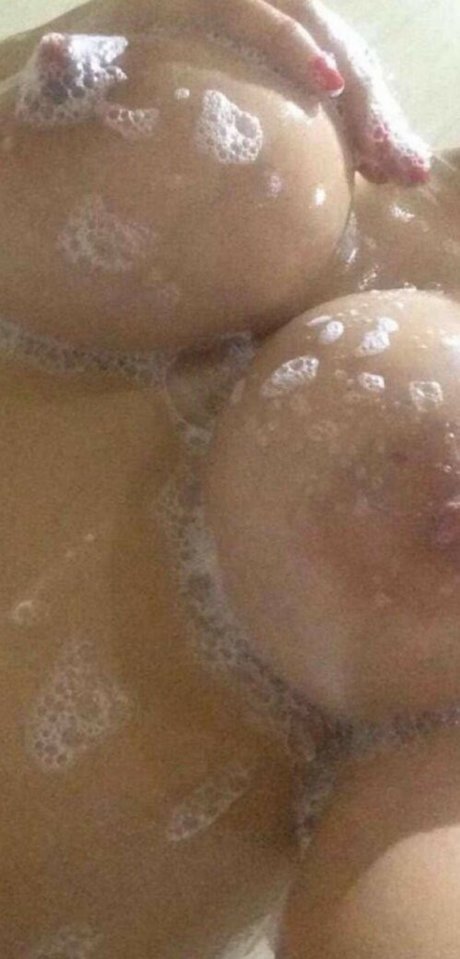 Courtney Leigh star exclusive photos