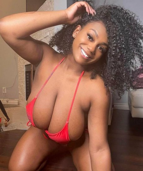 Kiera Nicole actrice pornographique photos