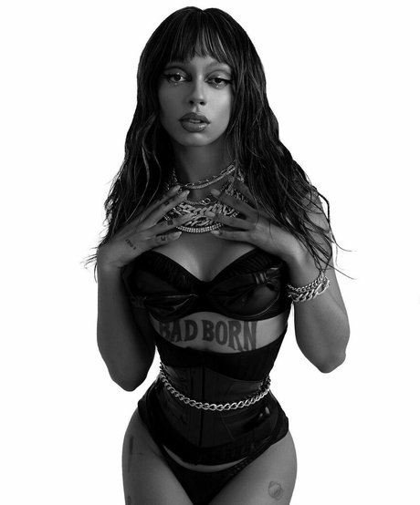 uriasss star du porno sympa galeries