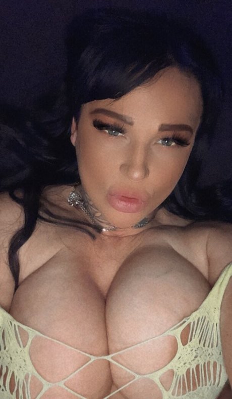 Tory Candi Jackson modèle nu archive