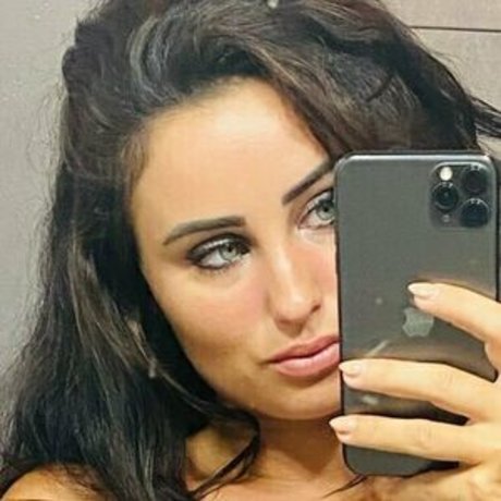 Nadege Barbera meilleur modèle des photos