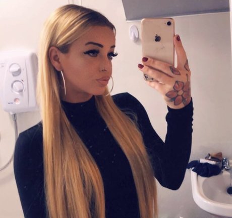 Emma Jane Donald modèle gratuit photos